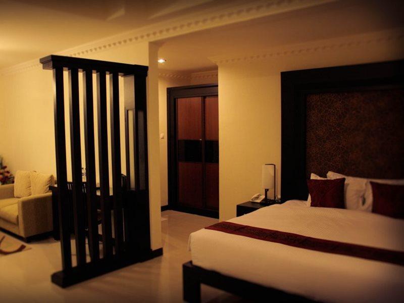 Rama Garden Hotel Palu Ngoại thất bức ảnh